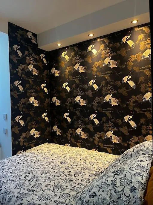 Cosy Renovated 1-Bedroom Etoile Paris França
